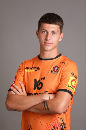 21 Josip Cundeković